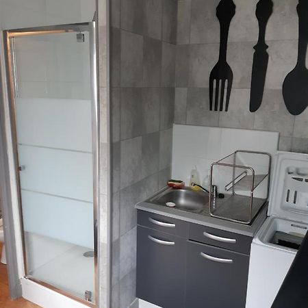Maison Studio Sedan Meuble 14M2 Independant المظهر الخارجي الصورة