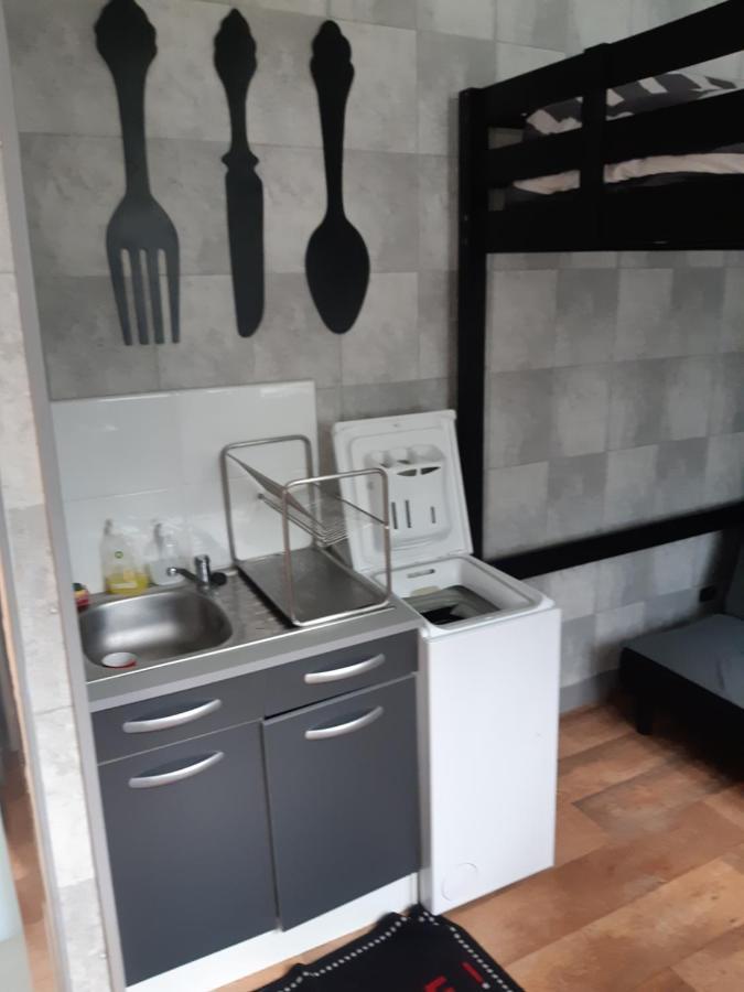 Maison Studio Sedan Meuble 14M2 Independant المظهر الخارجي الصورة